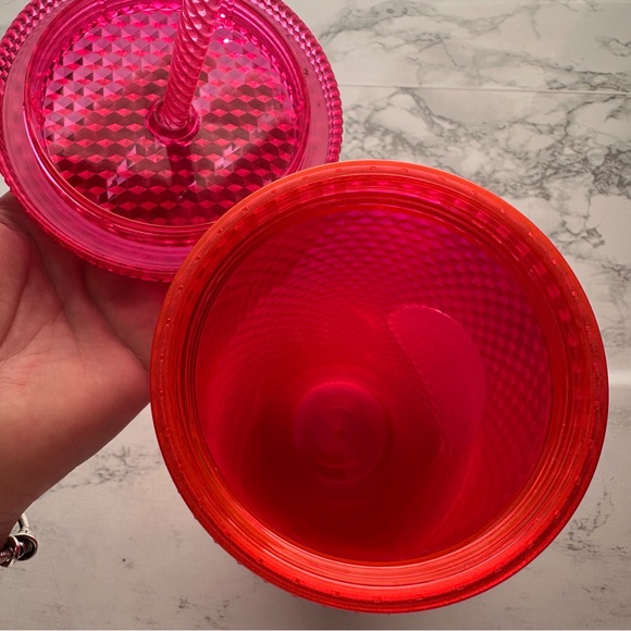 Starbucks Neon Pink Holiday 2019 Venti Studded Tumbler Cup - Picture 9 of 9